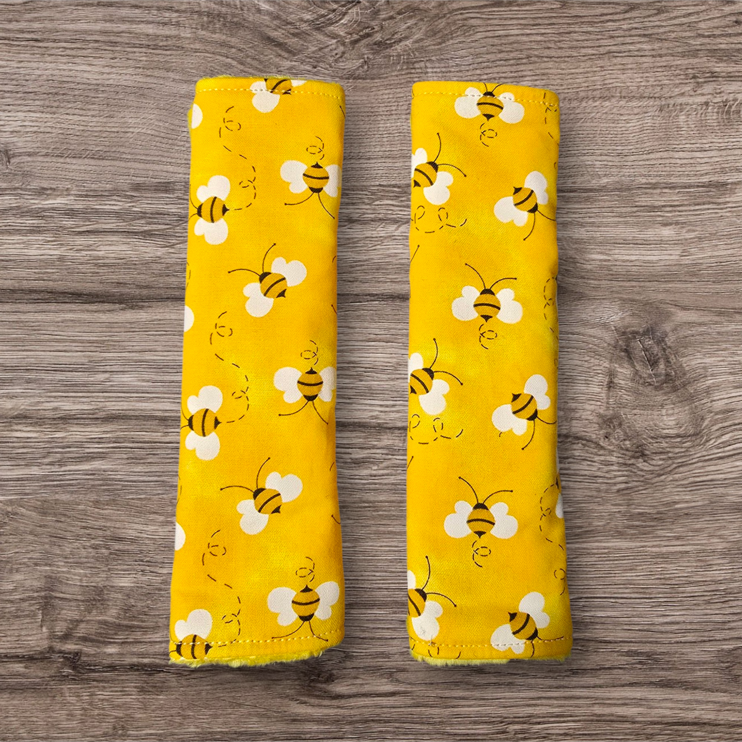 Bees Seatbelt Covers reversable